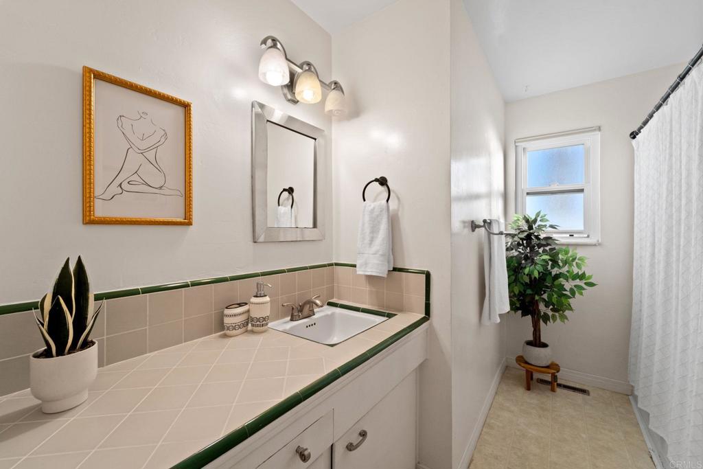 1520 Greenfield Drive