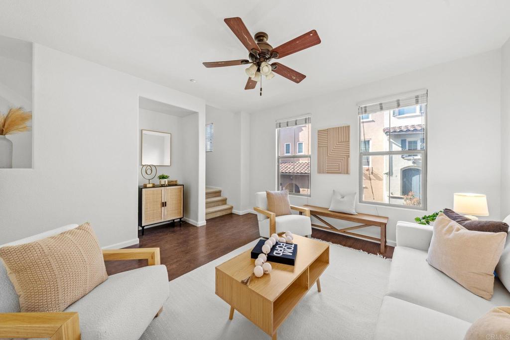 1295 Blue Jean Way 2