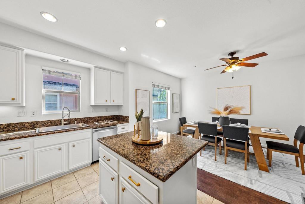 1295 Blue Jean Way 2