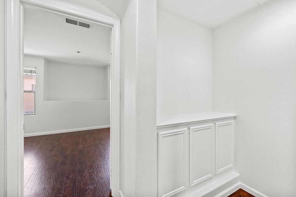 1295 Blue Jean Way 2