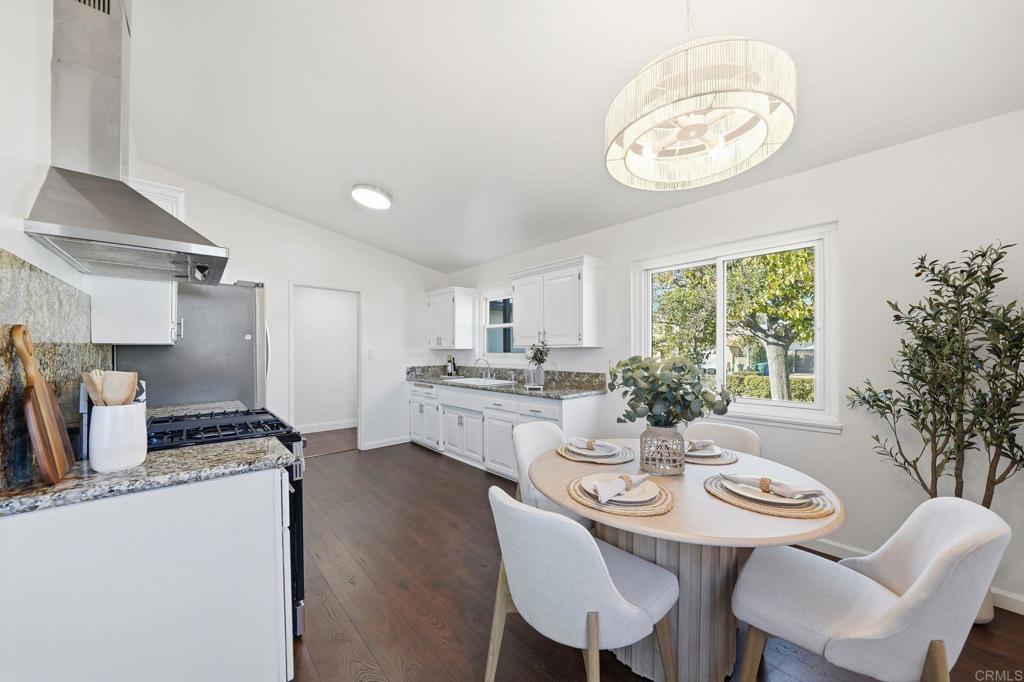 1441 Green Bay Street