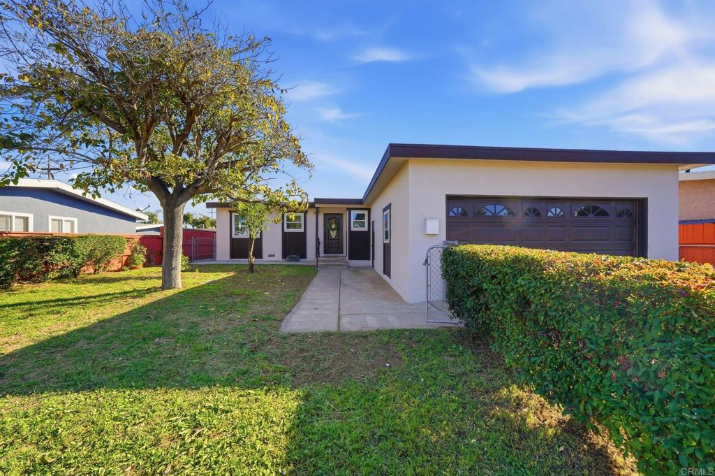 1441 Green Bay Street