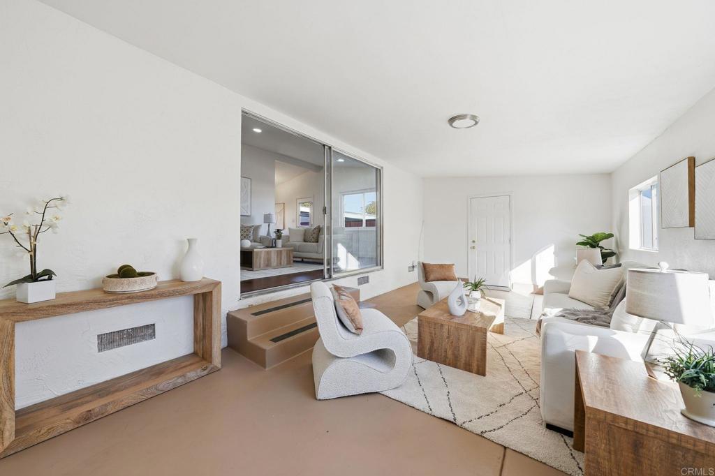 1441 Green Bay Street