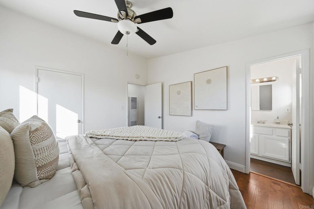 1441 Green Bay Street