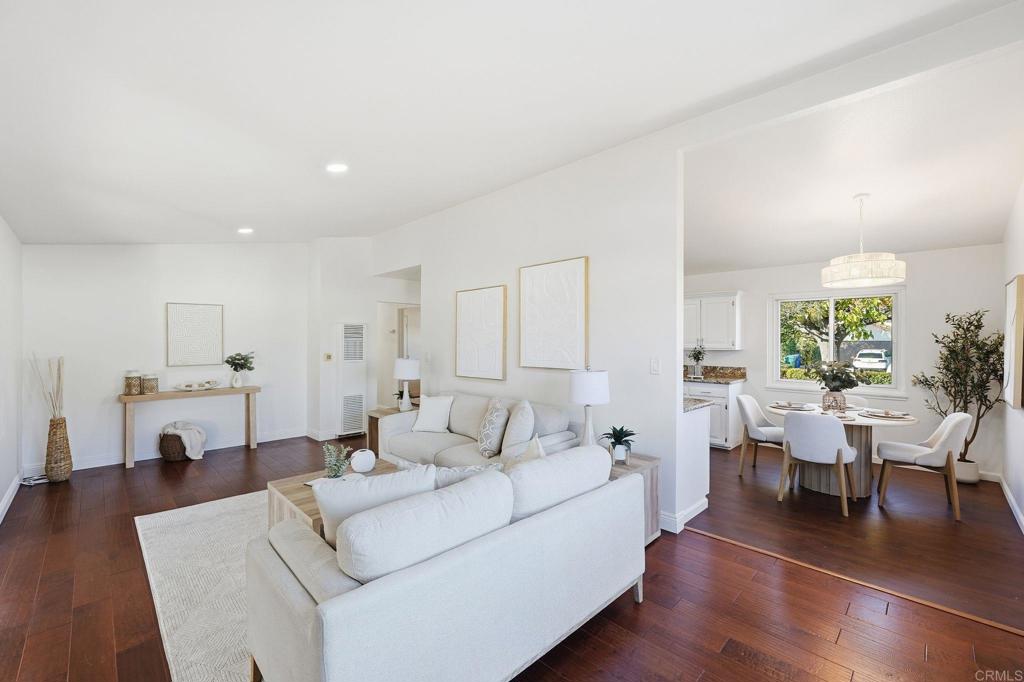 1441 Green Bay Street