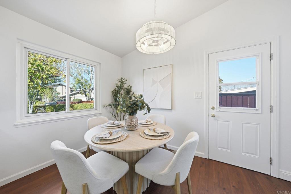 1441 Green Bay Street