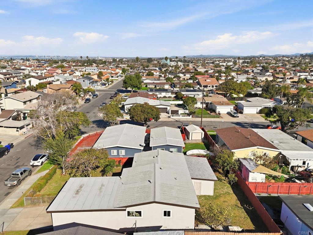 1441 Green Bay Street