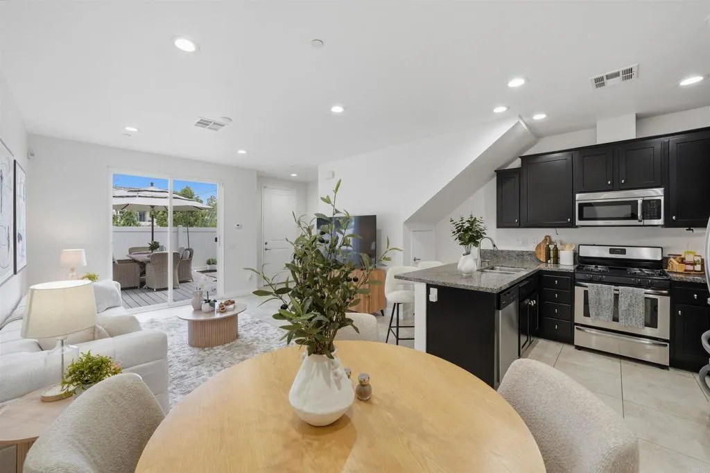 5416 Santa Alicia