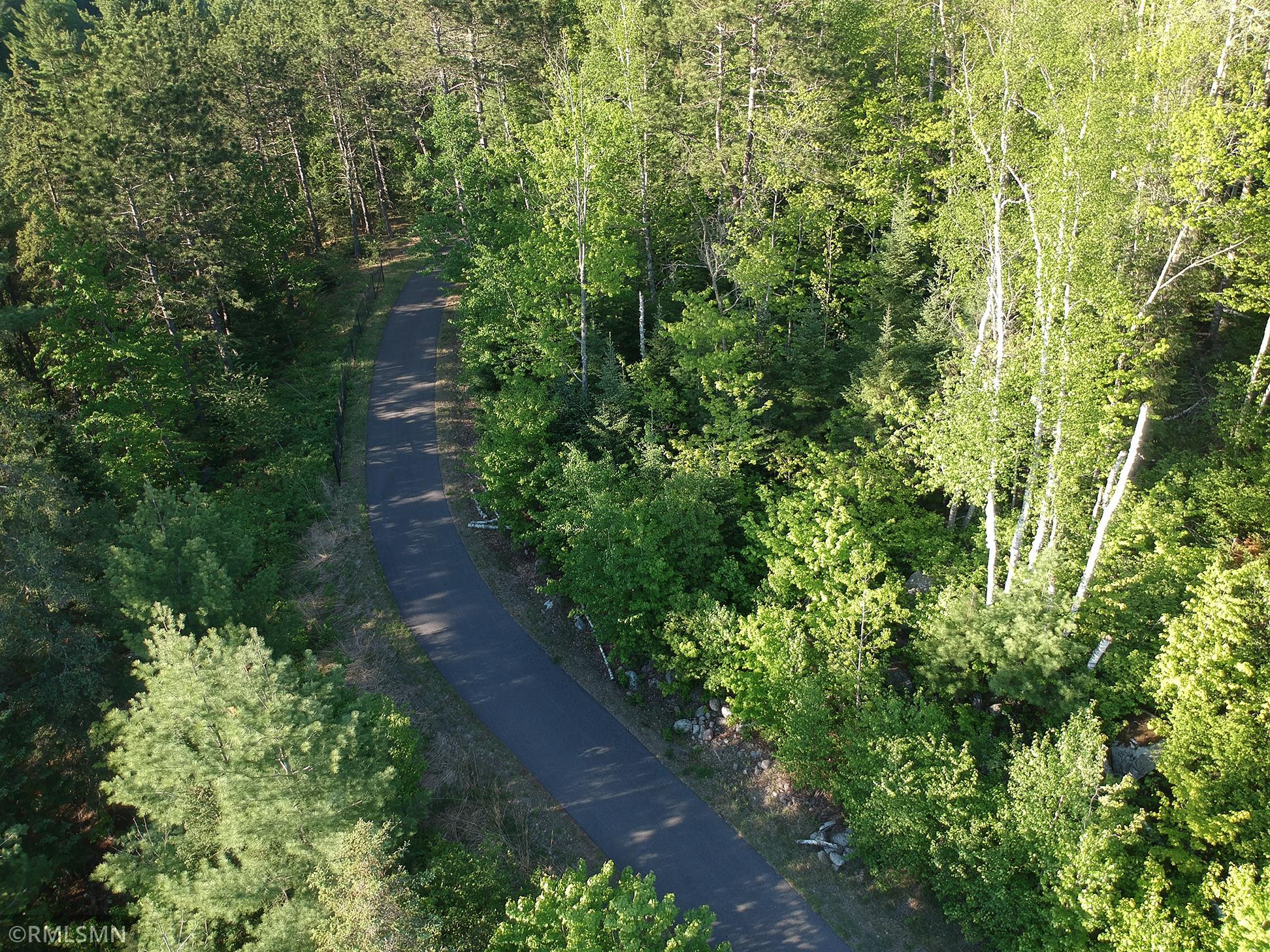 6215 Needleleaf Road