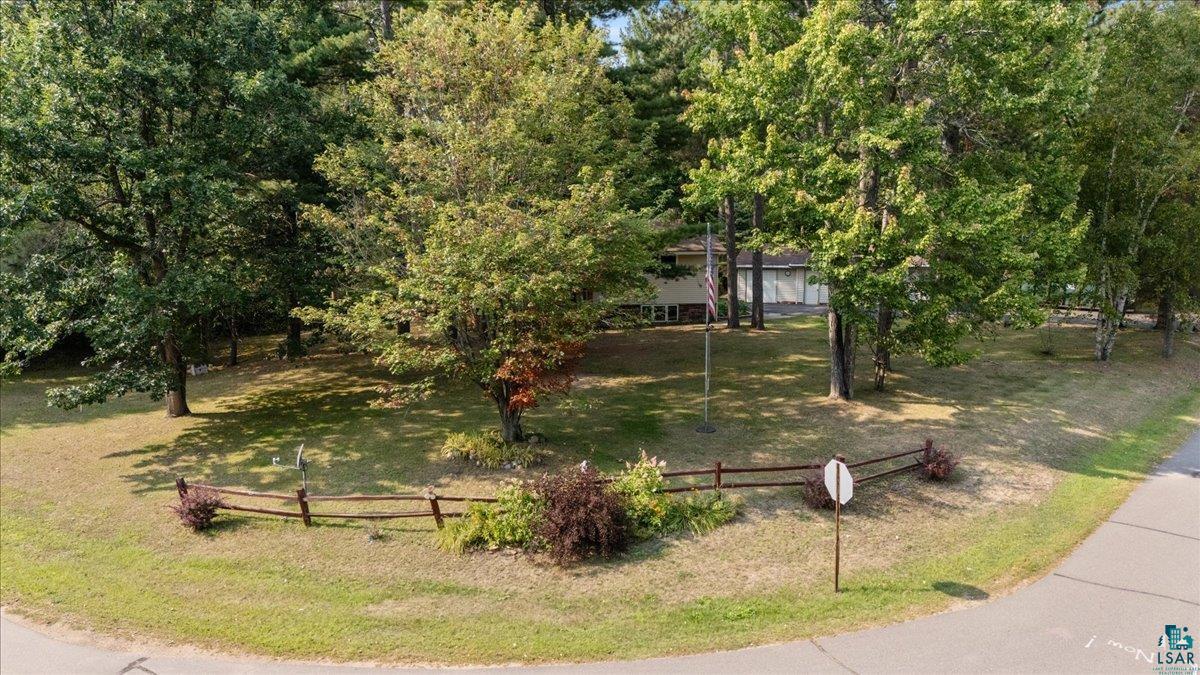 4401 Lakeside Dr