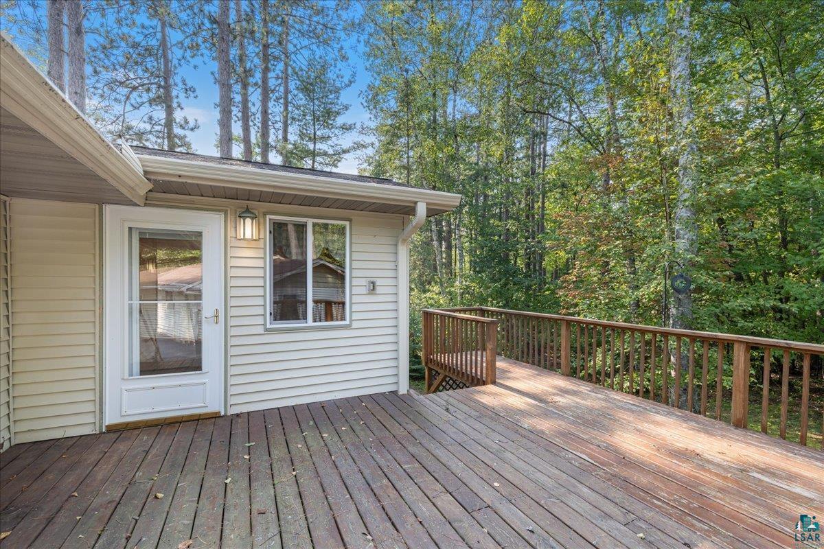 4401 Lakeside Dr