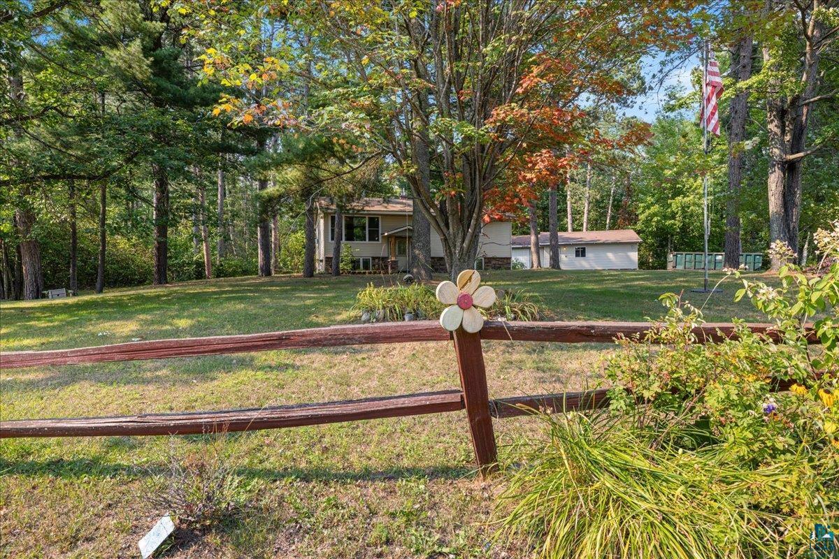 4401 Lakeside Dr
