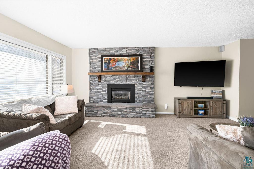 736 Ridgewood Rd