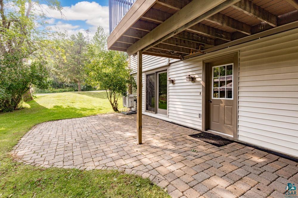 736 Ridgewood Rd