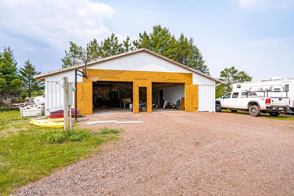 2541 County Rd 4