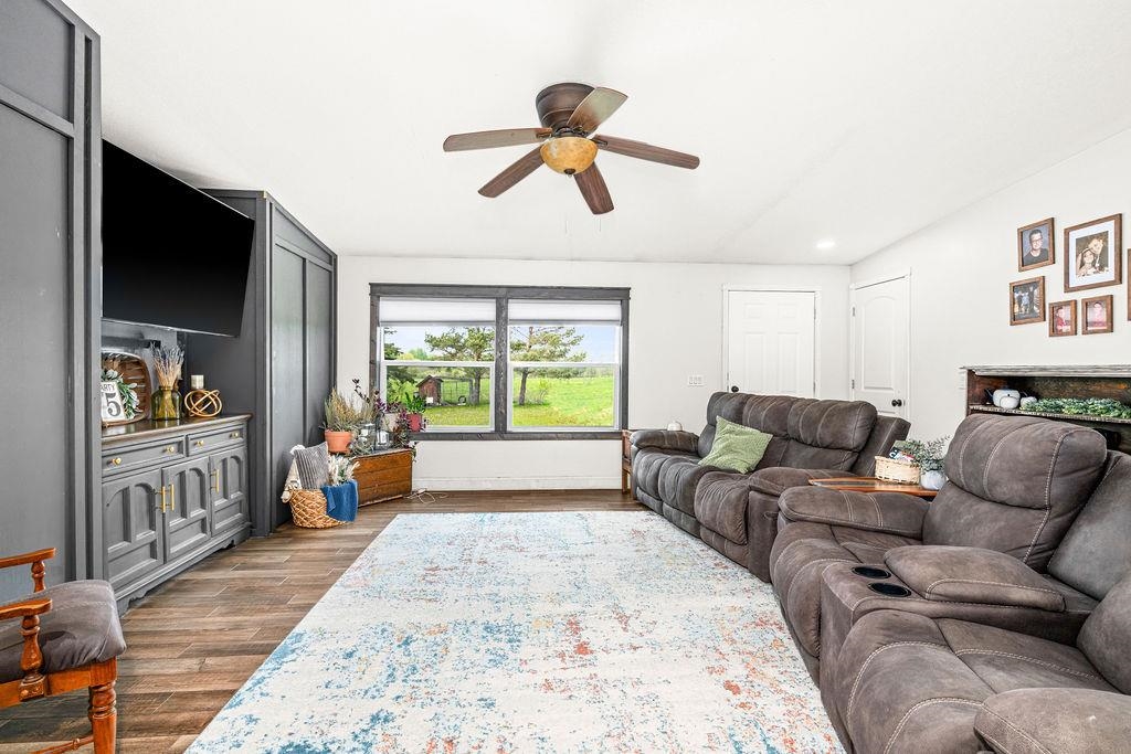 2541 County Rd 4