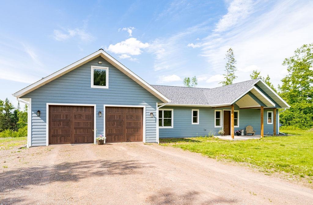 4335 Spring View Dr