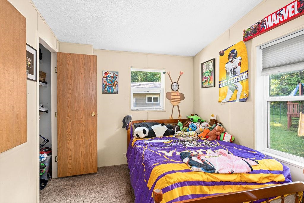 3681 Bayview Dr