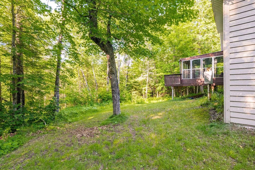 3681 Bayview Dr