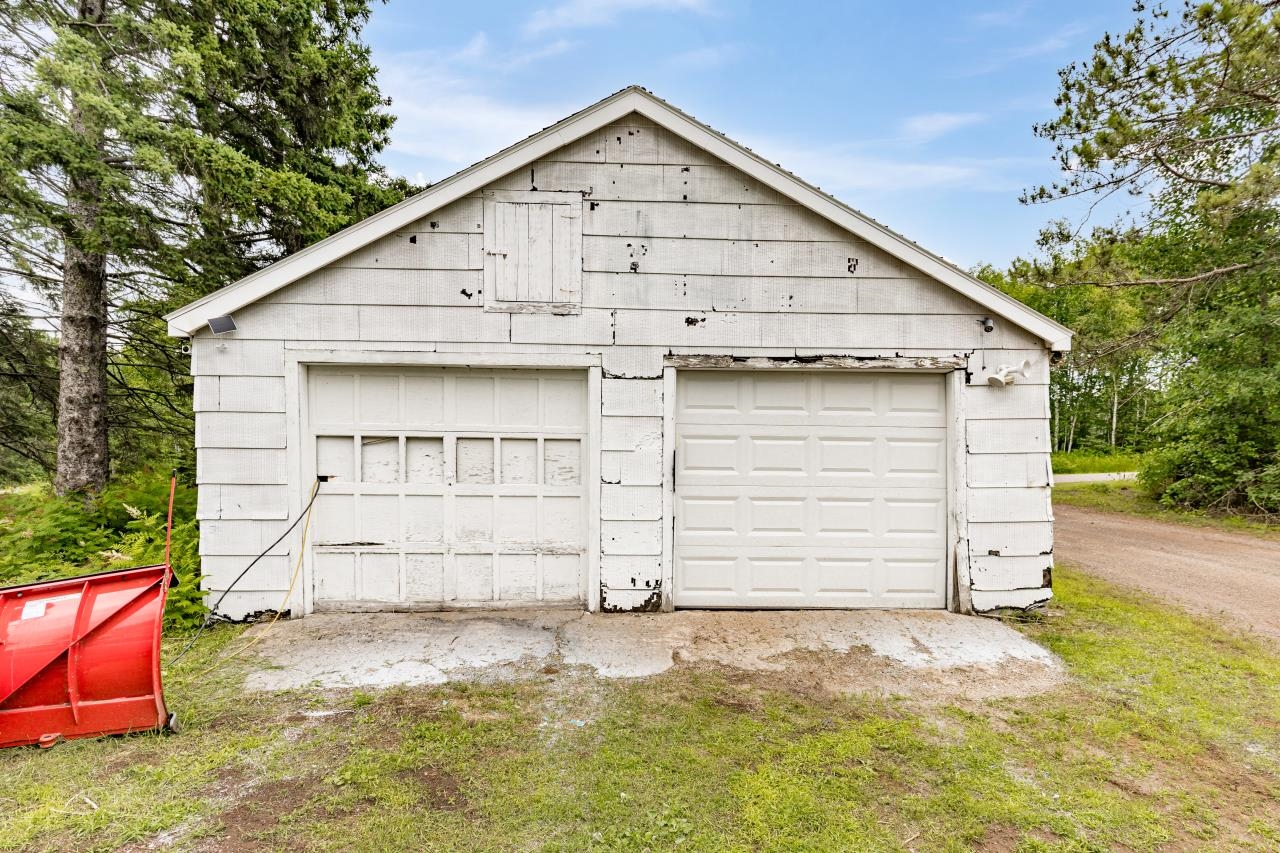 1870 County Rd 4