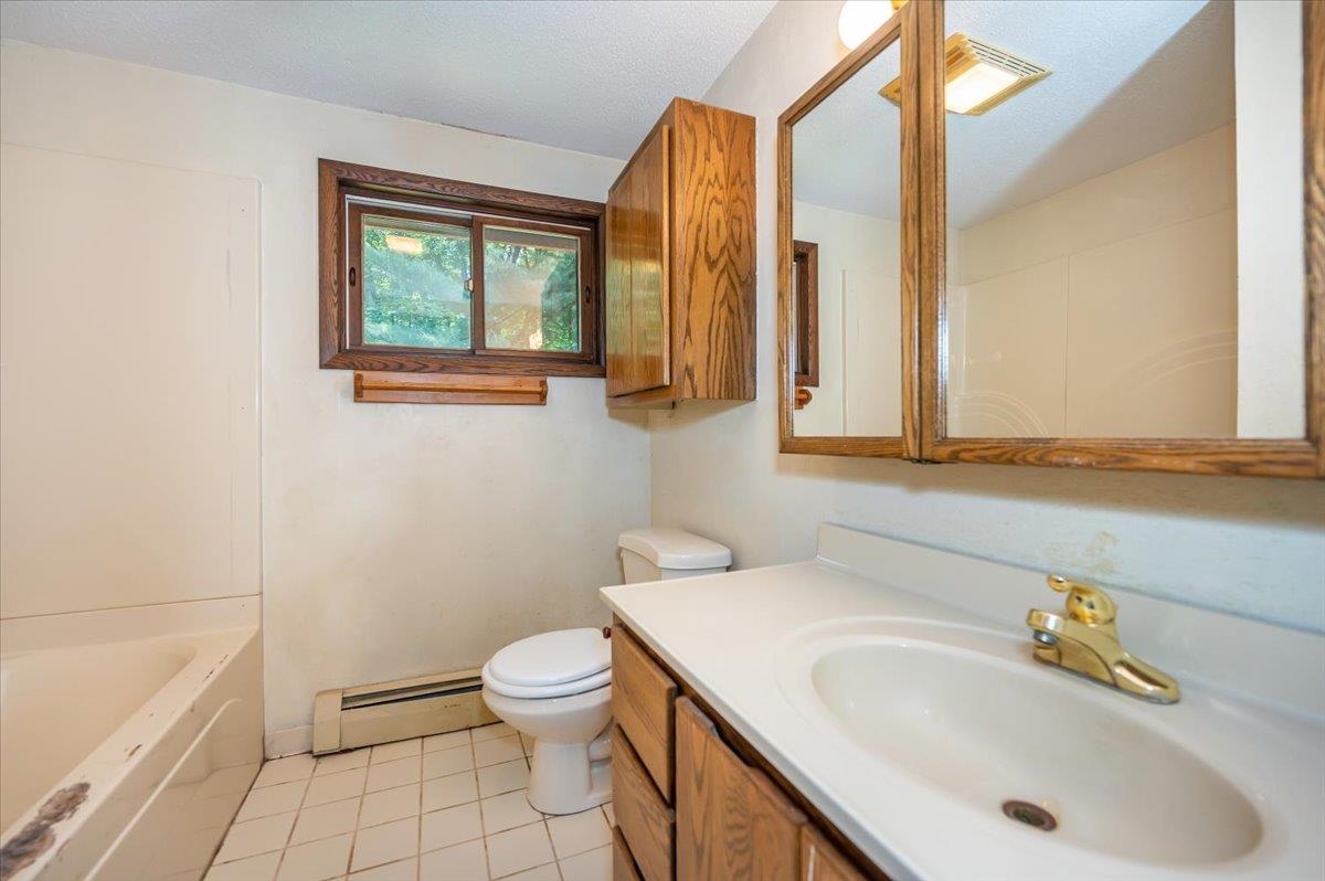 1586 Evergreen Dr