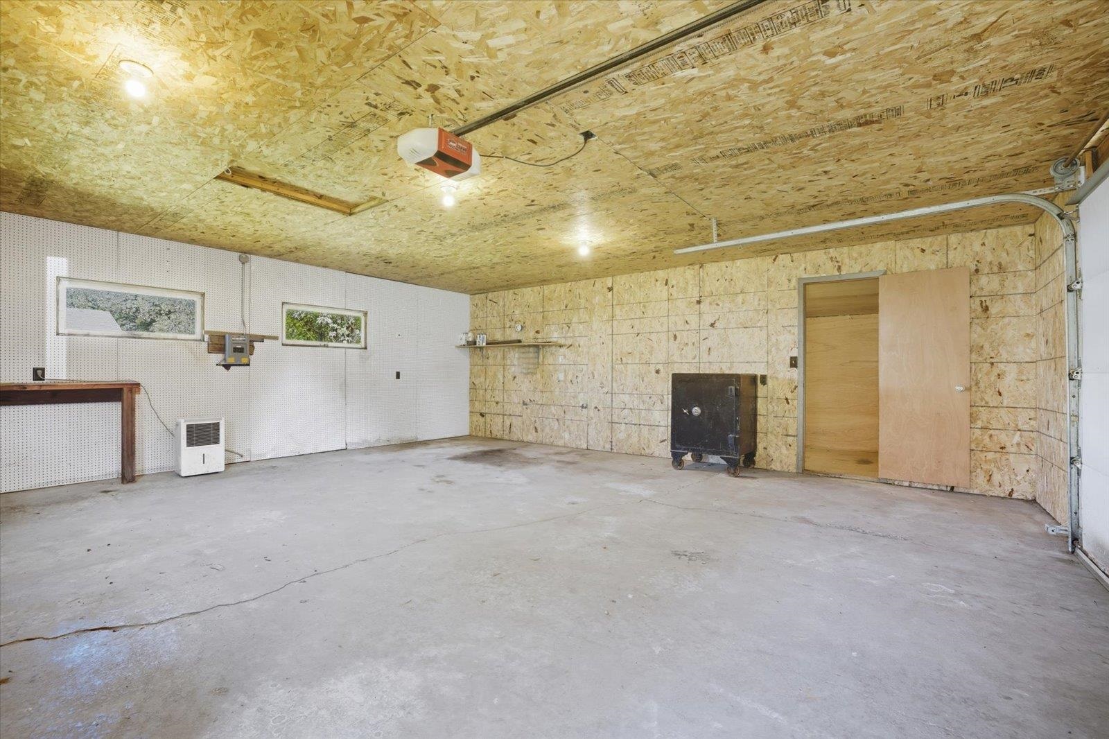 328 Walnut Ave