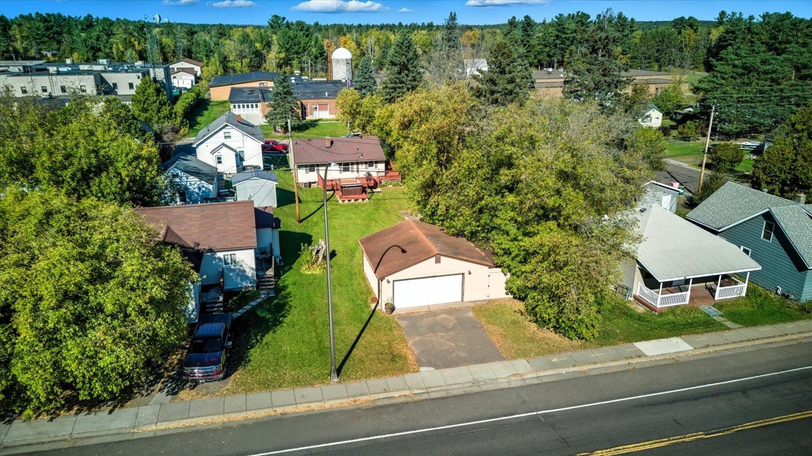 328 Walnut Ave