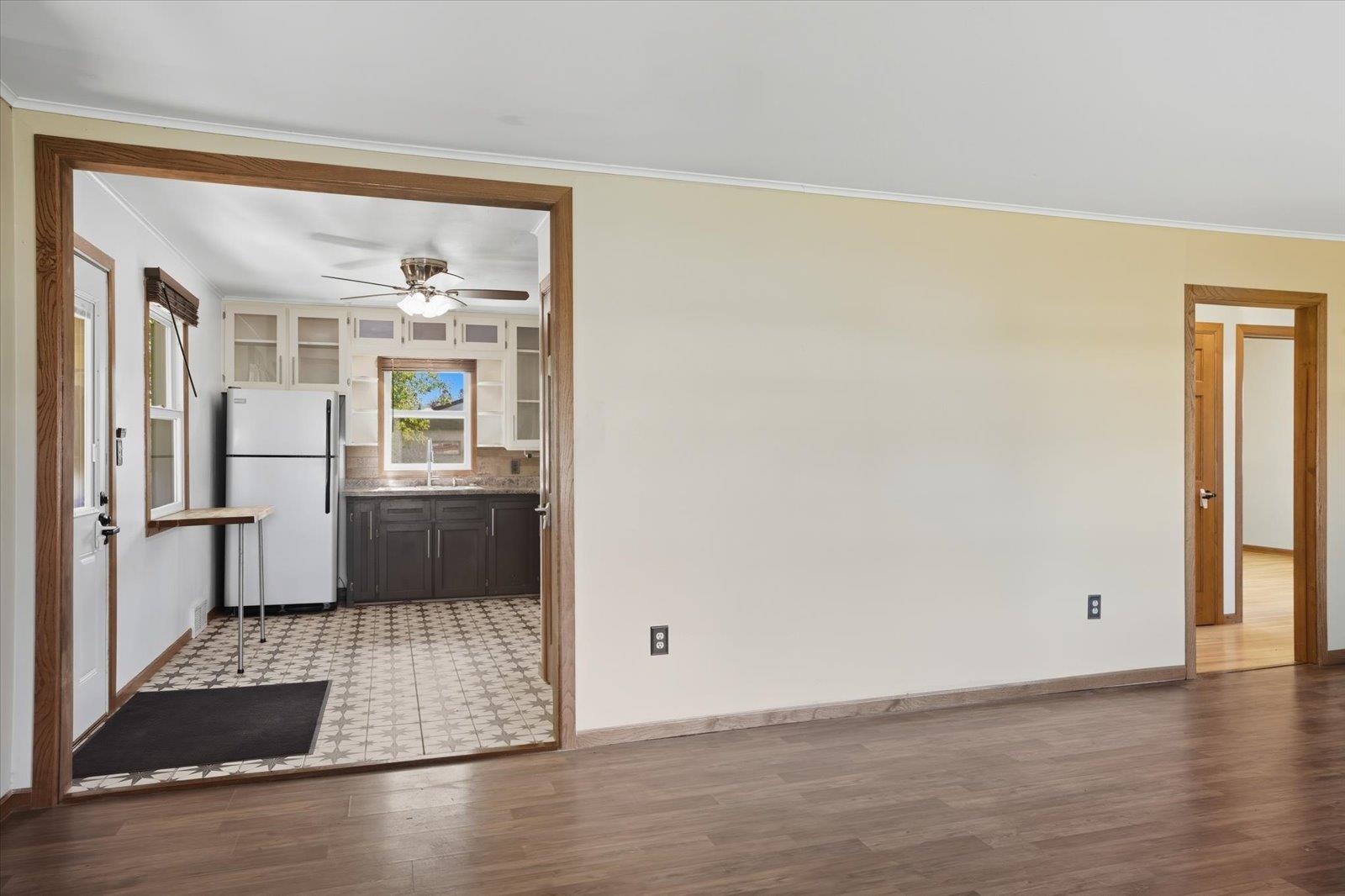328 Walnut Ave