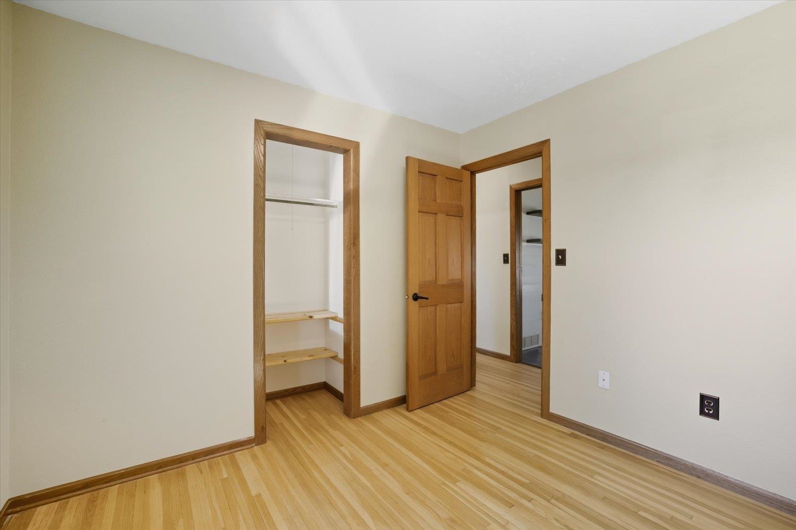 328 Walnut Ave