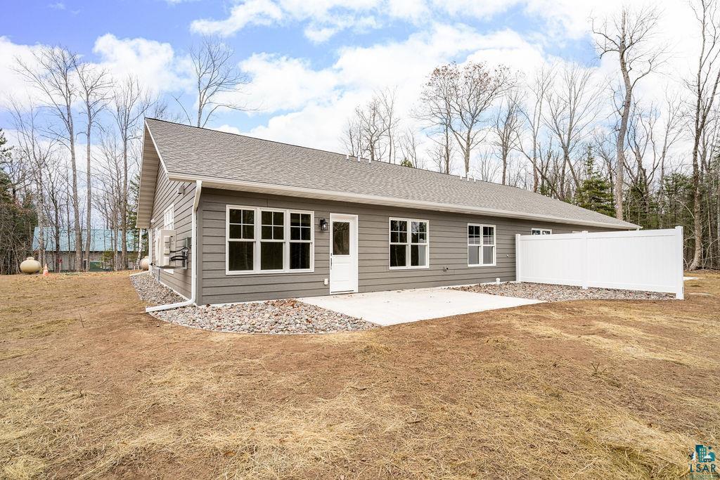 3136 Maple Dr Unit: 3136