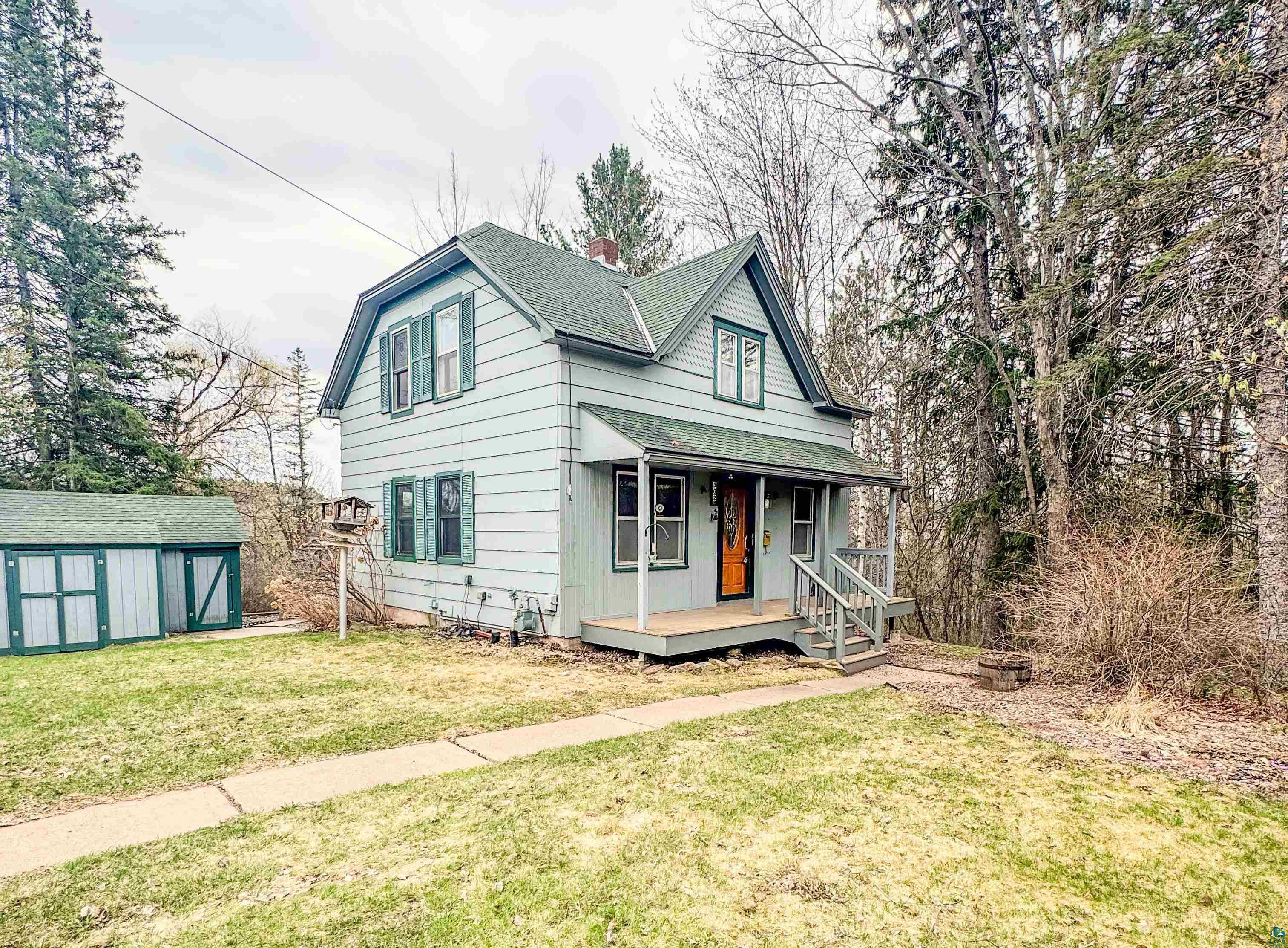 302 River Bluff Ave