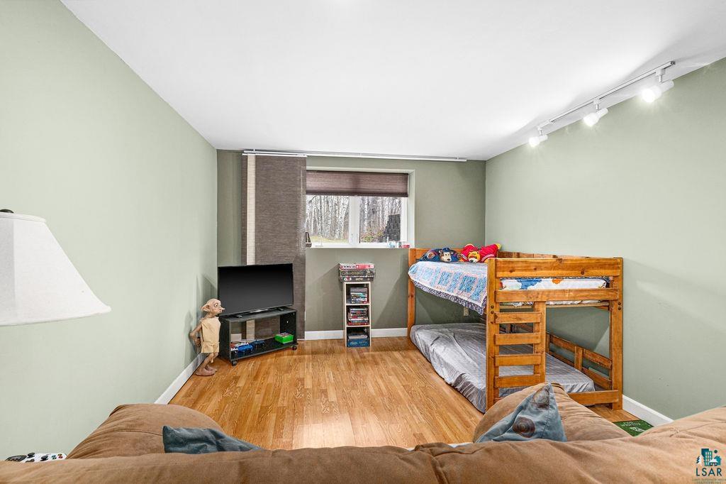2530 Bear Valley Dr