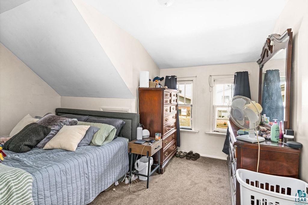 324 Chestnut Ave