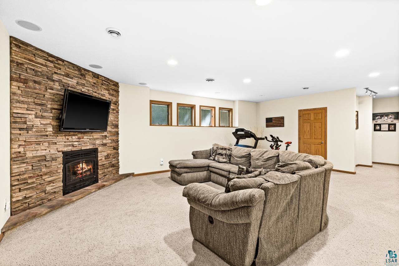 2605 Marcus Circle