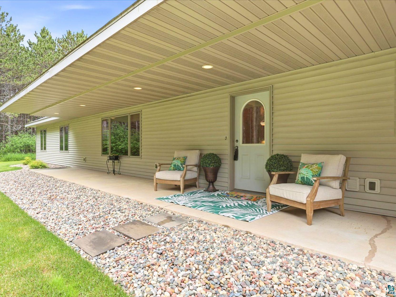 41 E Stark Rd