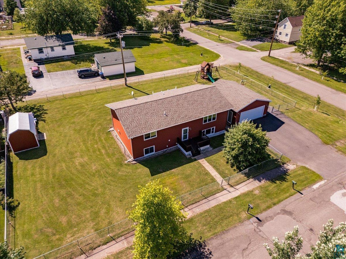 1425 98th Ave W
