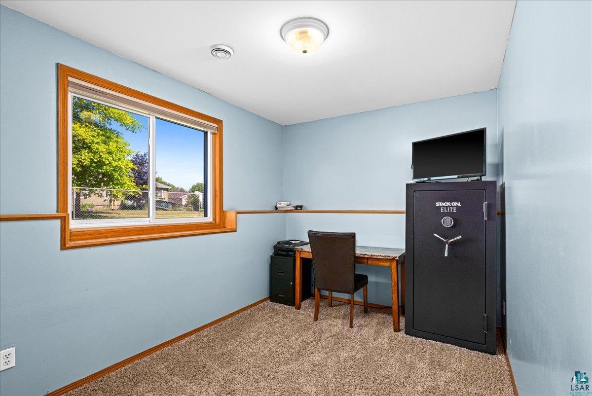 1425 98th Ave W
