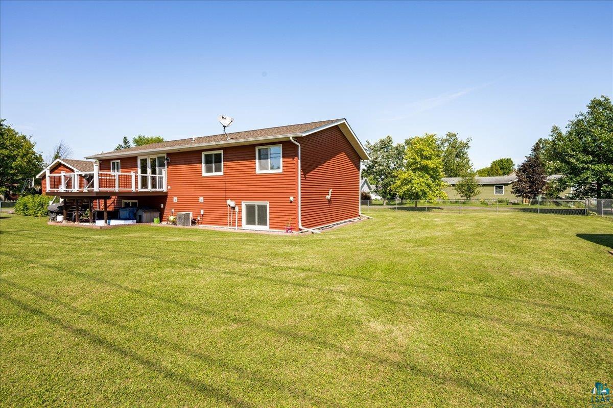 1425 98th Ave W