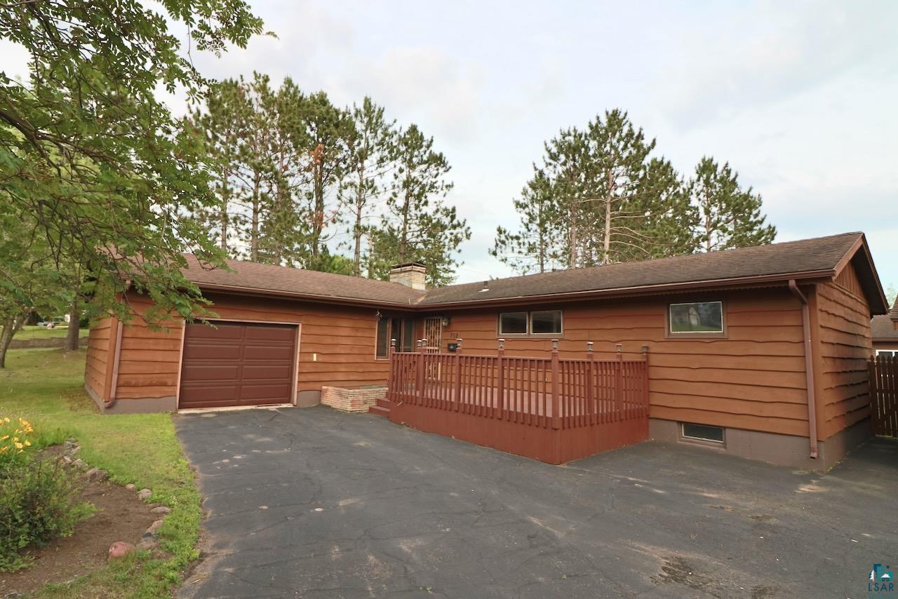 702 Doddridge Ave