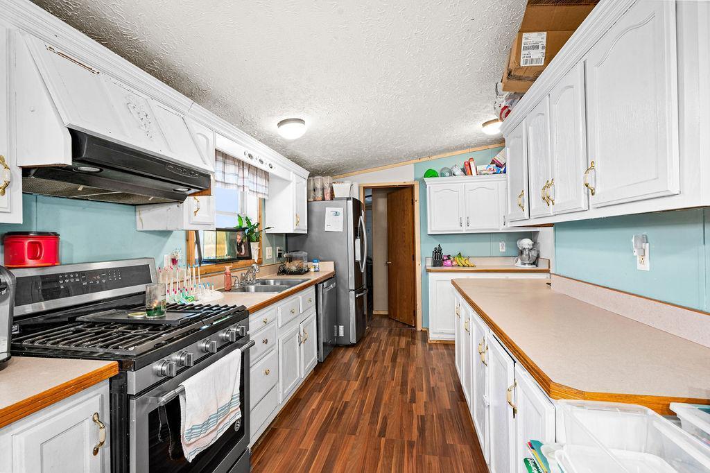 5143 Hendrickson Road