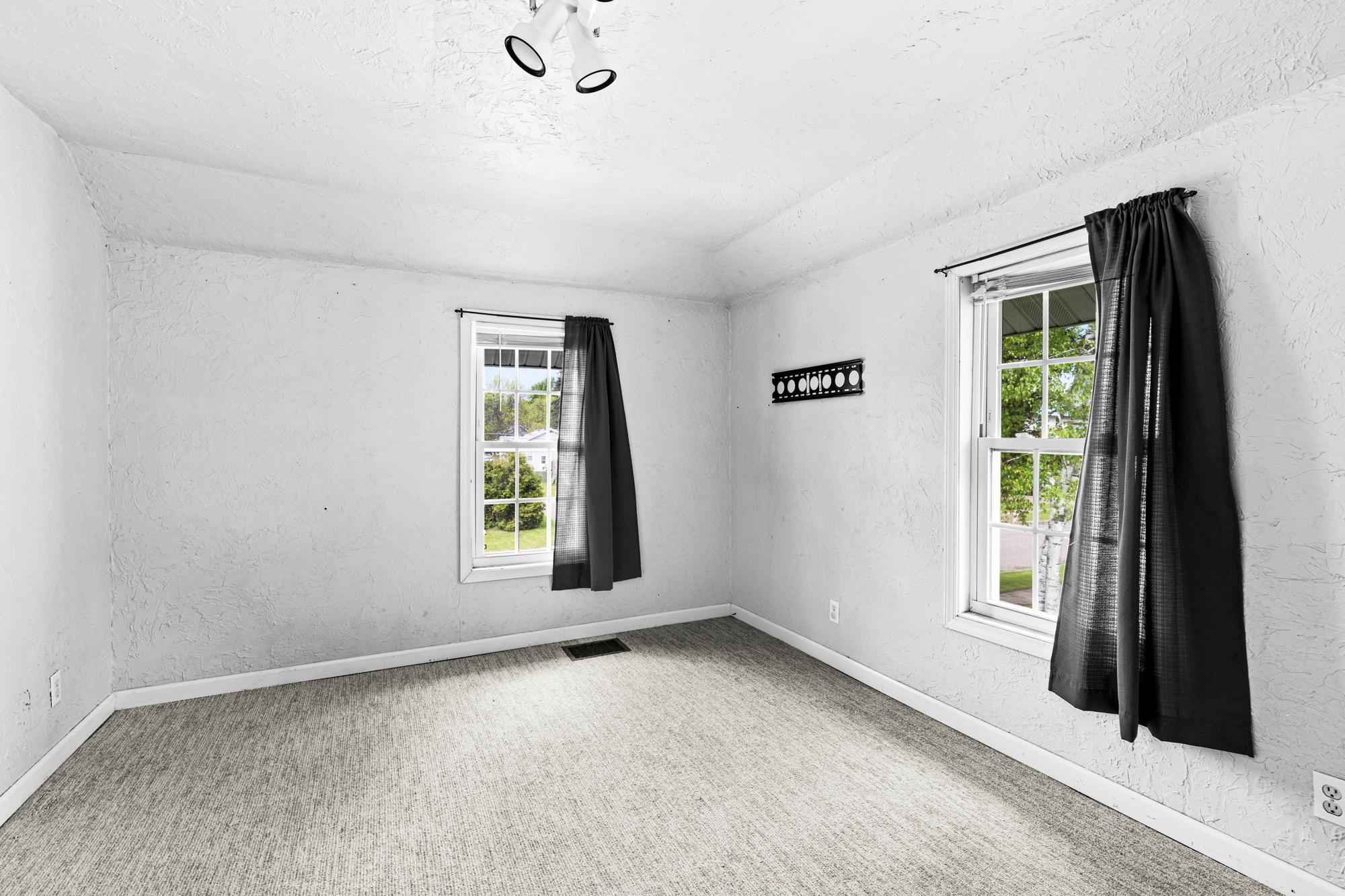 318 7th Street