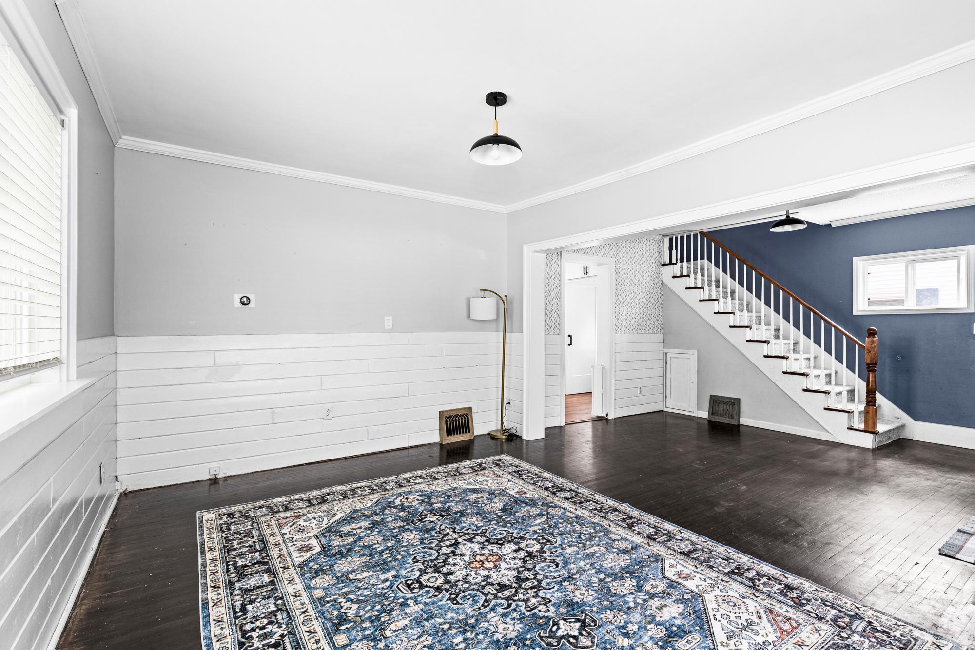 318 7th Street
