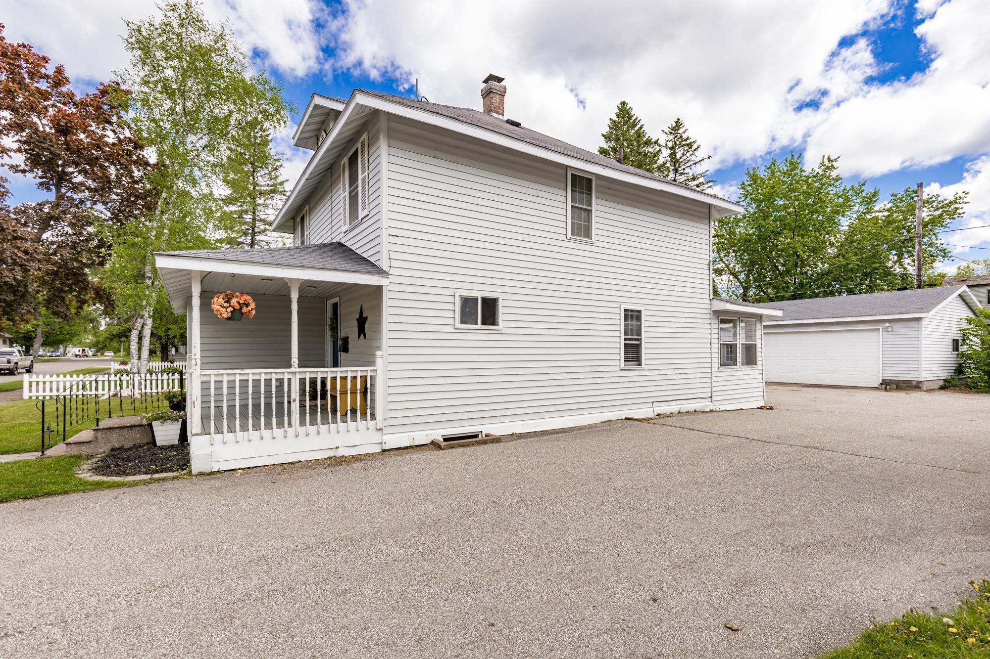 318 7th Street