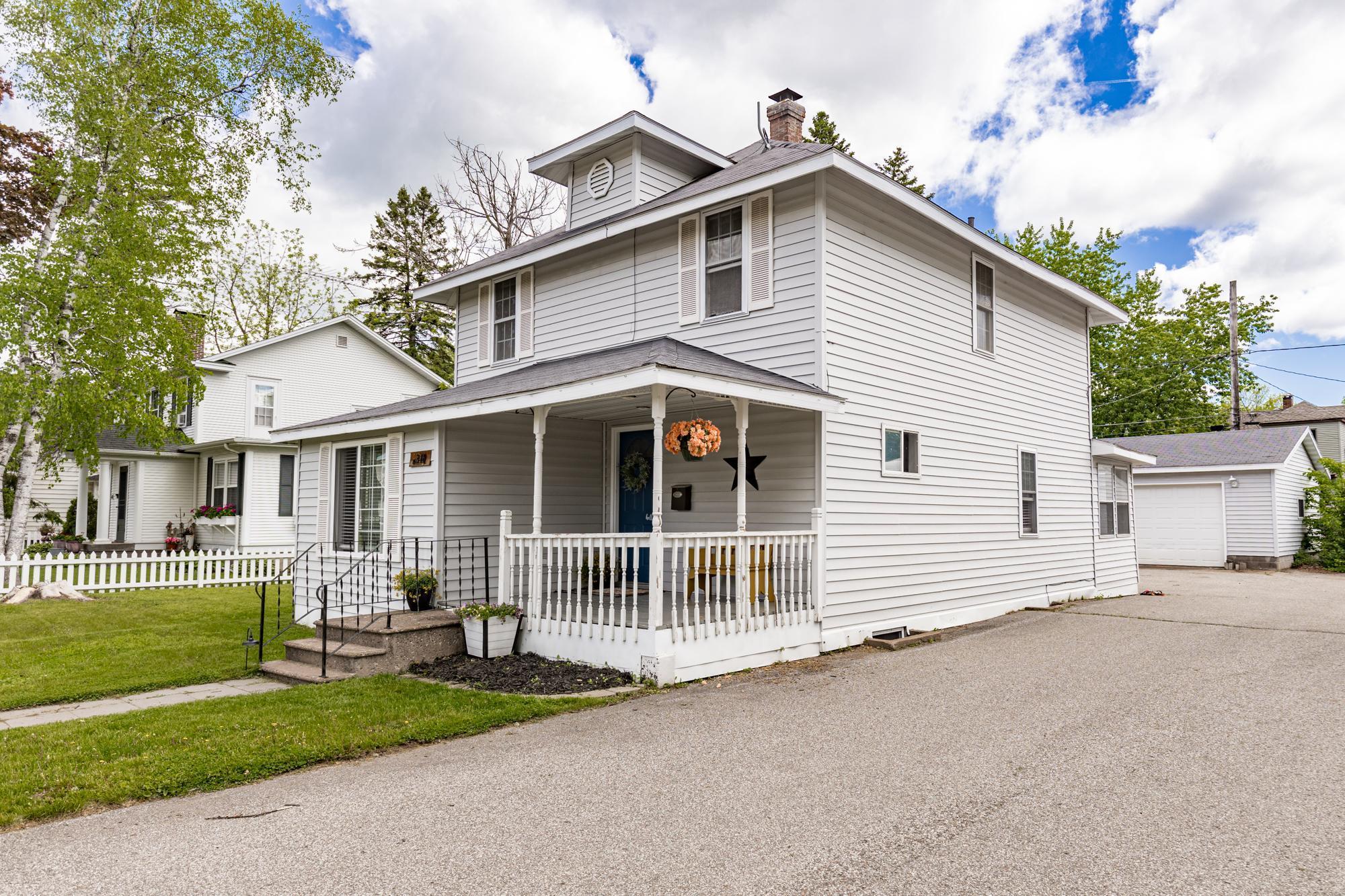 318 7th Street