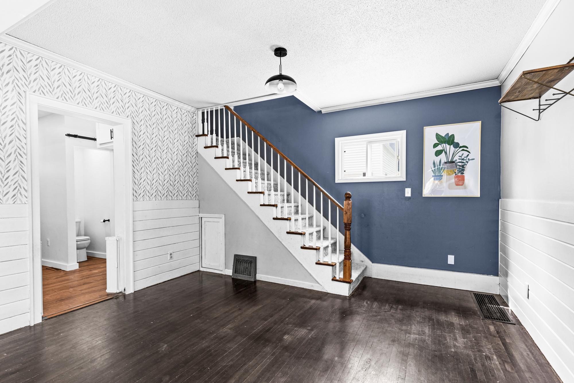 318 7th Street