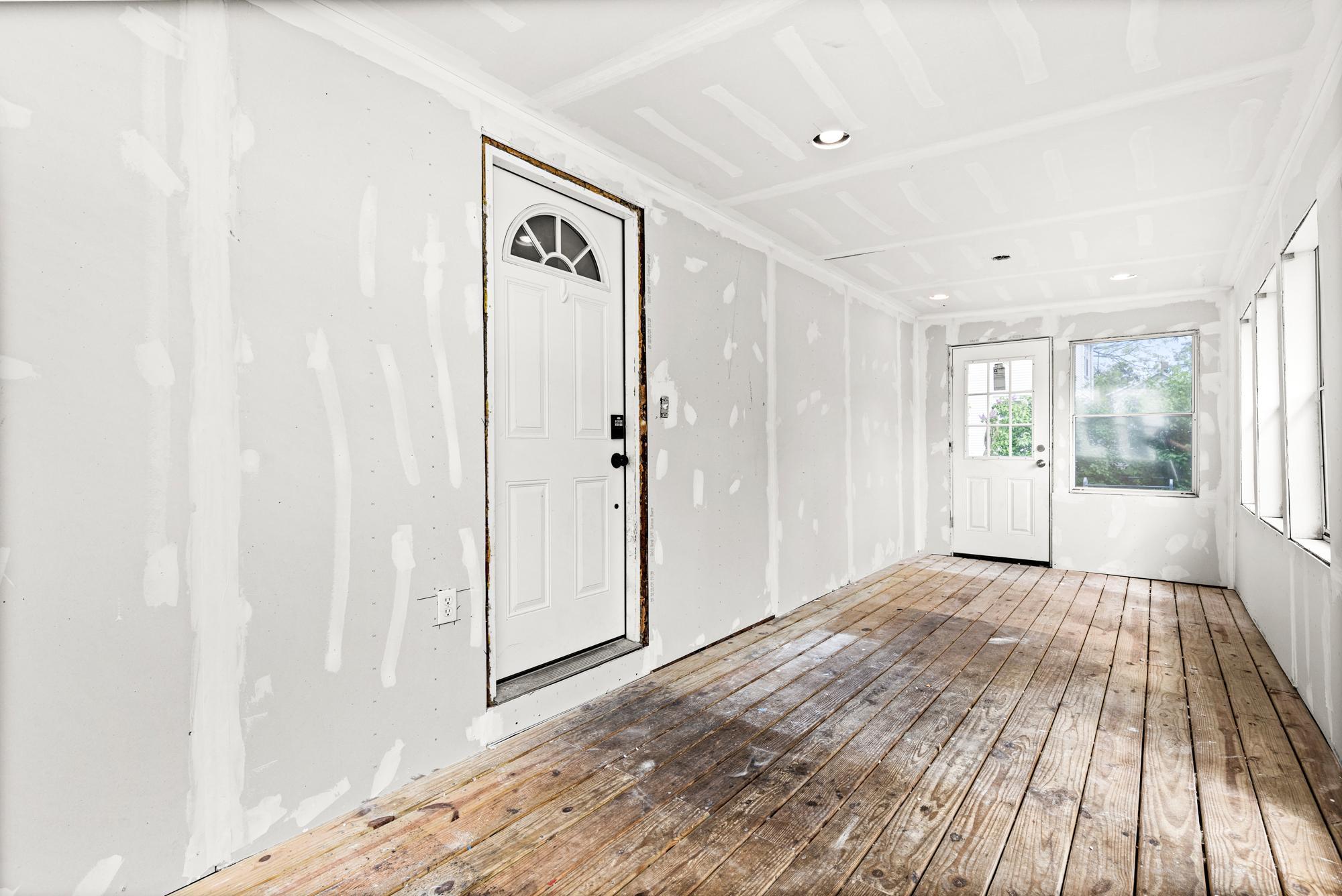 318 7th Street
