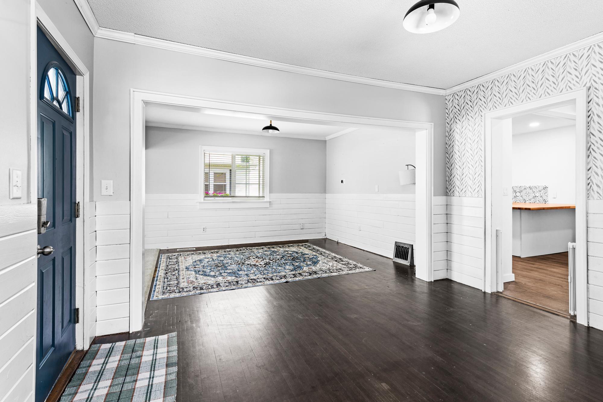 318 7th Street