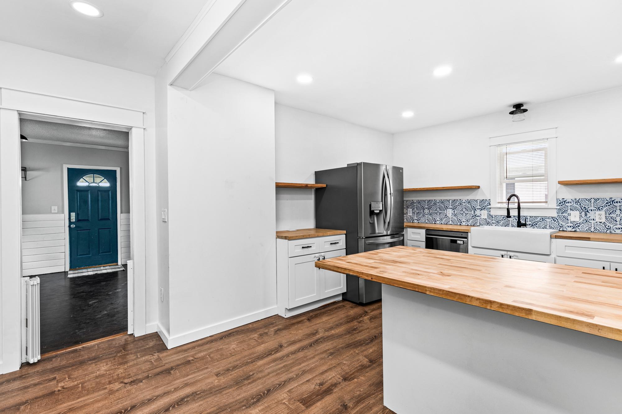 318 7th Street