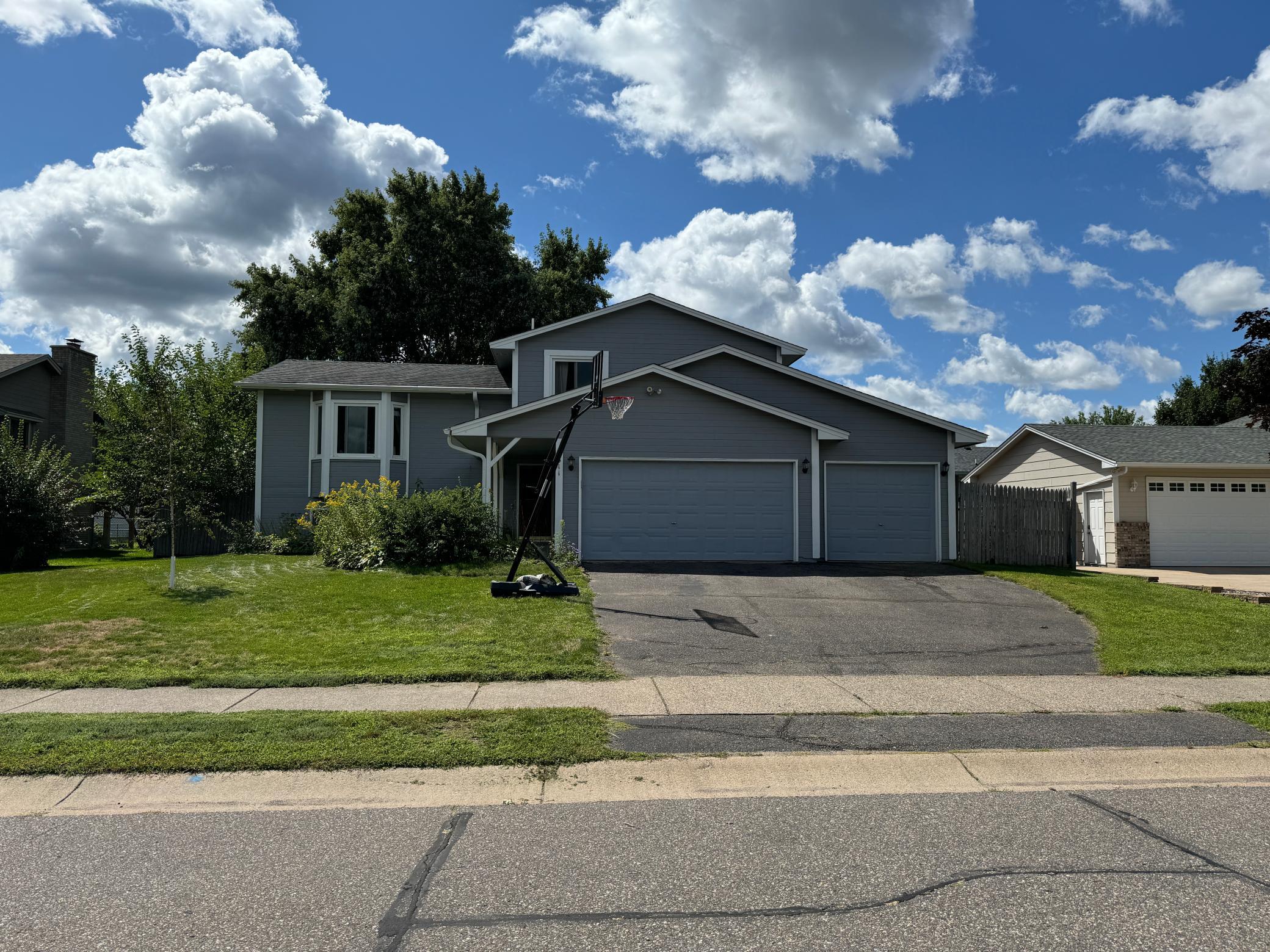 6511 110th Lane N