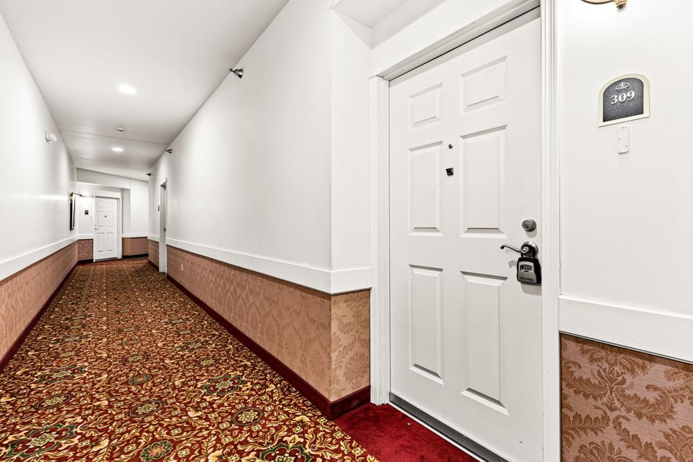 4042 Haines Road Unit: 309